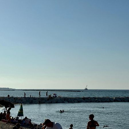 La Casa Dei Nonni Al Mare Hotel Bari Kültér fotó